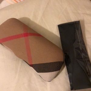 Brand new glasses case w/ cloth